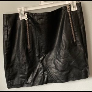 Faux Leather mini skirt